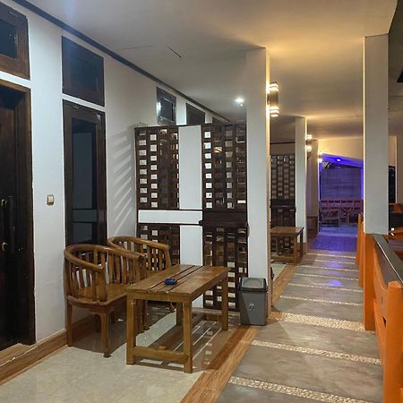 Putra Boyan Cottages Gili Trawangan Exterior foto