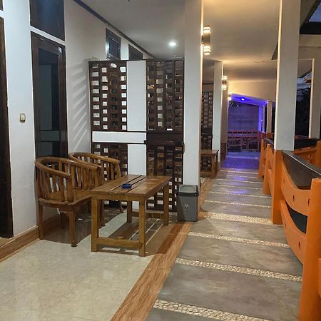 Putra Boyan Cottages Gili Trawangan Exterior foto
