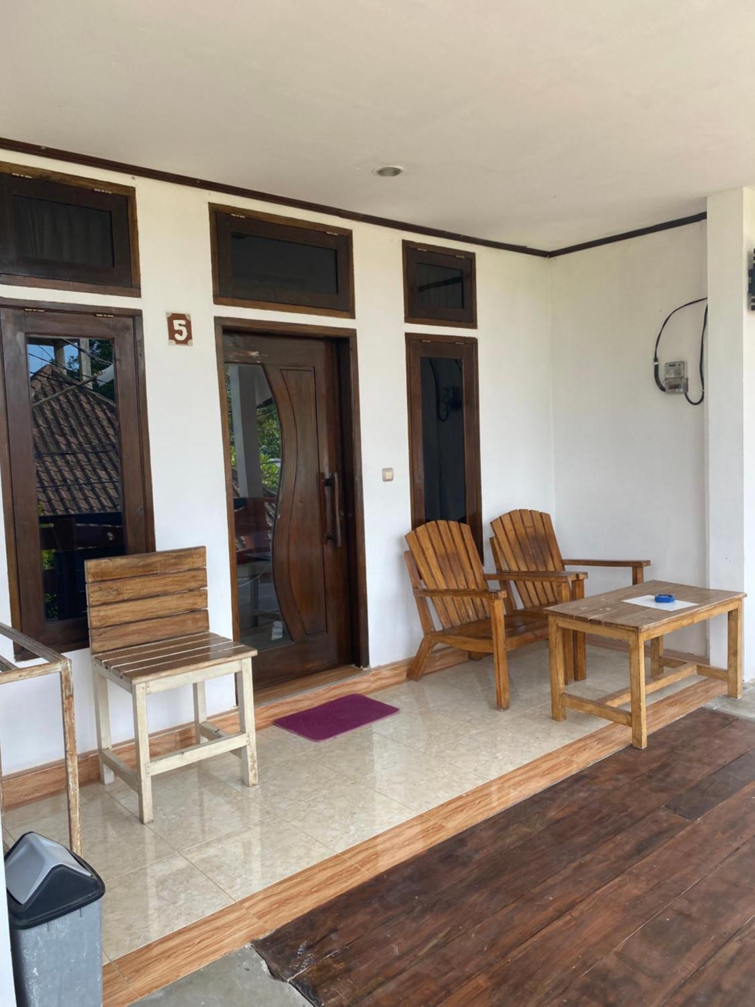 Putra Boyan Cottages Gili Trawangan Exterior foto